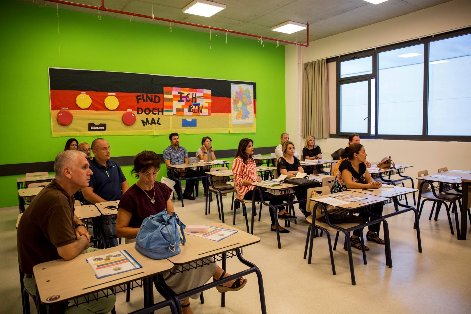 TED KOCAELİ ÖZEL ORTAOKULUNDA VELİ BİLGİLENDİRME TOPLANTISI