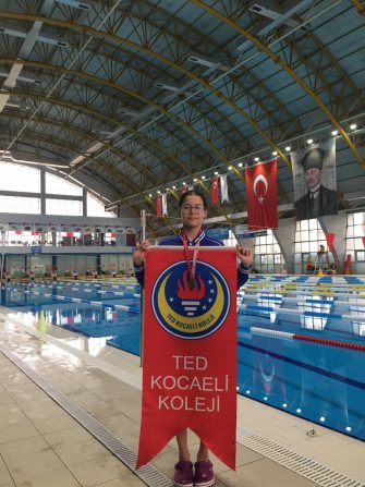 TED KOCAELİ KOLEJİ YÜZME BRANŞINDA TÜRKİYE FİNALLERİNDE!
