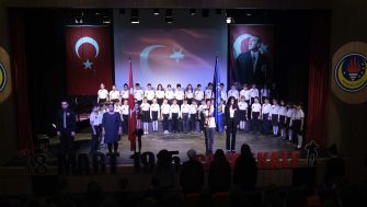 TED KOCAELİ KOLEJİ, ÇANAKKALE ZAFERİNİN 109. YILINDA ŞEHİTLERİNİ ANDI