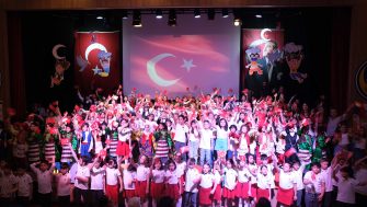TED KOCAELİ KOLEJİNDE 23 NİSAN COŞKUSU!