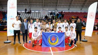 TED KOCAELİ KOLEJİ YILDIZ ERKEK BASKETBOL TAKIMI İL İKİNCİSİ OLDU
